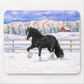 Black gypsy vanner Irish Cob Draft Horse in sneeuw Muismat (Voorkant)