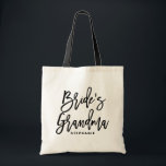 Black Hand Lettering Bride's Grandma Personalized Tote Bag<br><div class="desc">bride's oma canvas tas. Moderne en klassieke canvas tas met een zwart handschrift van de oma van de bruid. Personaliseer door de naam van de ontvanger, de hashtag van de bruiloft of andere details toe te voegen. Perfect als cadeau voor je bruiloft of bruidfeest.</div>