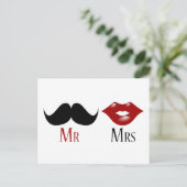 Black Handlebar Mustache Mr en Mrs. Aankondigingskaart (Staand voorkant)