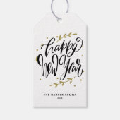 Black Happy New Year Modern Calligraphy Wreath Cadeaulabel (Voorkant)