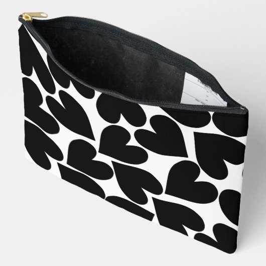 Black Hearts Cosmetic Bag Etui (Open)