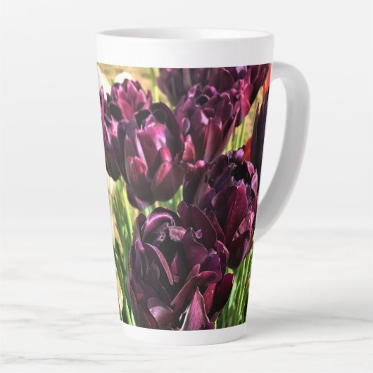 Black Hero Tulips, Oregon Latte Mok (Rechterhoek)