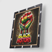 Black History Theme Empowering Symbolisch Ontwerp Vierkante Klok (Hoek)