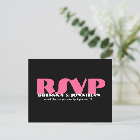 Black & Hot Pink RSVP Wedding Response Briefkaart (Staand voorkant)
