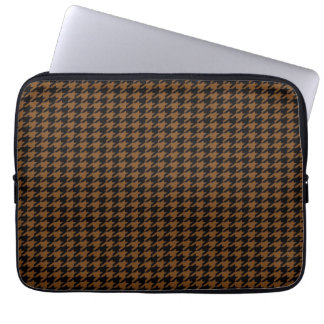 Black Houndstooth op Brown Laptop Sleeve