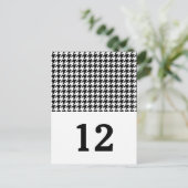 Black Houndstooth Table Number Briefkaart (Staand voorkant)