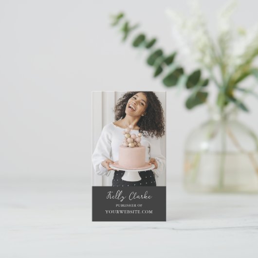 Black Influencer Content Creator Photo QR Code Visitekaartje (Staand voorkant)