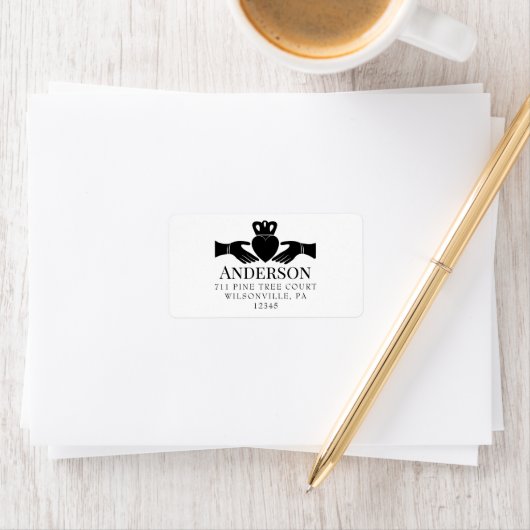 Black Irish Claddagh Ring Return Label (Insitu)