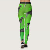 Black Irish Wolfhound met Green Heart Leggings (Achterkant)
