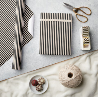 black & ivory stripe cadeaupapier