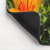 Black Kitten in de Tulip Garden Mousepad Muismat (Hoek)