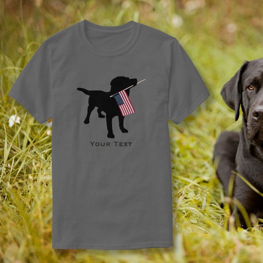 Black Lab Dog holding USA Flag, 4 juli T-shirt