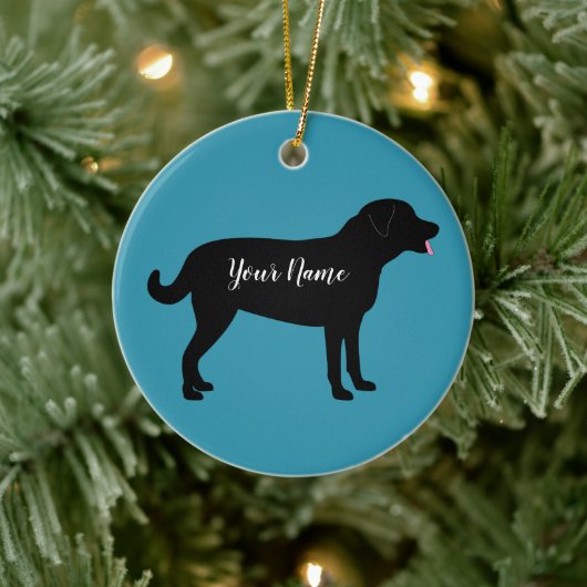 Black Lab Dog Silhouette Persoonlijke naam Keramisch Ornament (Boom)