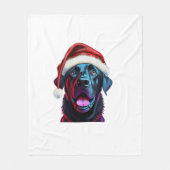 Black Lab Kerstmagie_ Labrador in Santa Hat Fleece Deken (Voorkant)