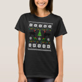 Black Labrador Happy KerstSweater Pattern T-shirt (Voorkant)