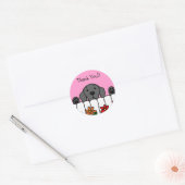 Black Labrador kijkt naar je Ronde Sticker (Envelop)
