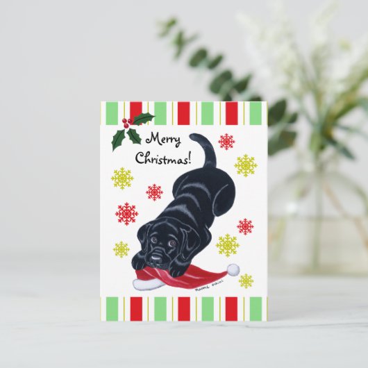 Black Labrador Puppy & Santa Hat Kerstmis Feestdagenkaart (Staand voorkant)