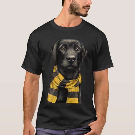 Black Labrador Retriever Wearing a Scarf T-shirt (Voorkant)