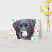 Black Labrador - Zei je Cupcakes verjaardag? Kaart (Gele Bloem)