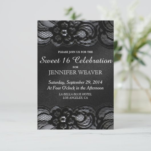 Black Lace en Satin Sweet 16 Celebration Party Kaart (Staand voorkant)