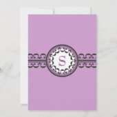 Black Lace Paars Monogram Sweet 16 Uitnodiging (Achterkant)