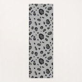 Black Leopard Pattern On Grey Yogamat (Voorkant)