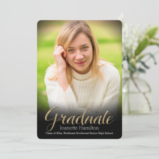 Black Lijst Vignette Foto Afstuderen Aankondiging (Staand voorkant)