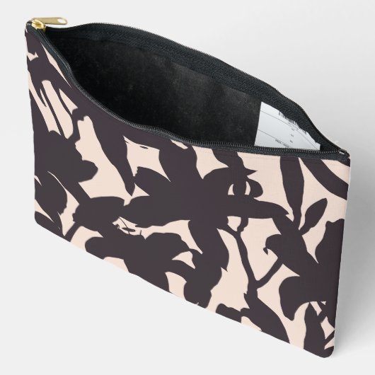 Black Lily Silhouette Etui (Open)