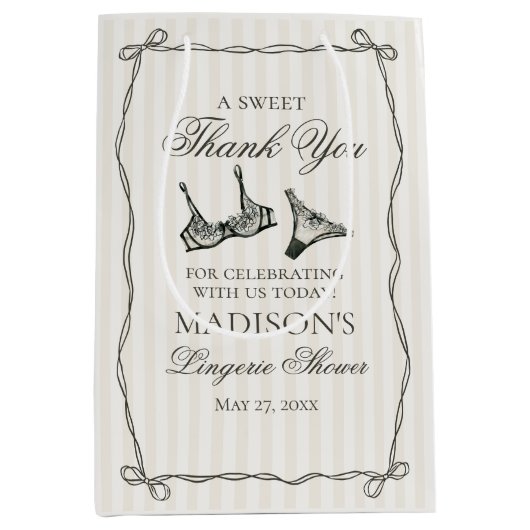 Black Lingerie Shower Bachelorette Party Favor Medium Cadeauzakje (Voorkant)