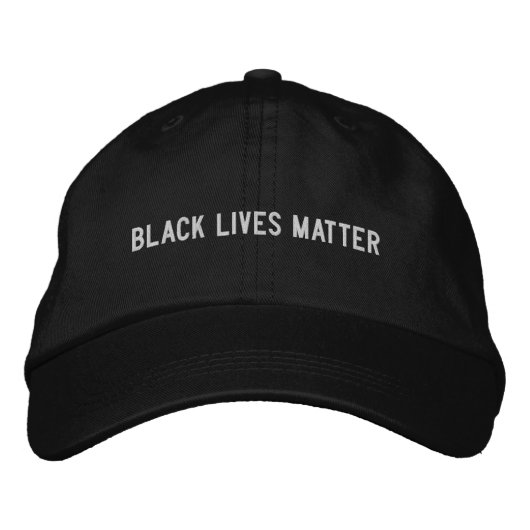 Black Lives Matter witte tekst eenvoudige minimali Geborduurde Pet (Voorkant)