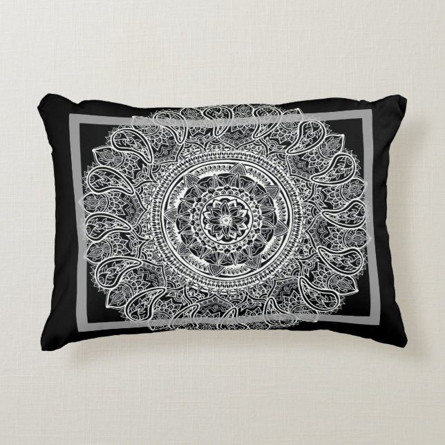 Black Mandala Throw Pillow Accent Kussen (Voorkant)