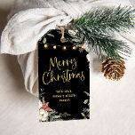 Black Merry Christmas | Winter bloemen en goud Cadeaulabel<br><div class="desc">Deze prachtige vakantie cadeau labels zijn voorzien van een donkerzwarte achtergrond,  met  winterbloemen en dennen en een illustratie van strijklichten. Het moderne gouden schrift zegt "Vrolijk kerstfeest".</div>