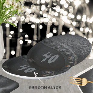 Black metal industrial-style man's partij papieren bordje