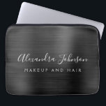 Black Metallic - Monogram Business Professional Laptop Sleeve<br><div class="desc">Moderne,  zwarte Faux metalen,  roestvrij,  elegant monogram,  promotionele laptoptas of Sleeve,  reclameboodschap (promo),  Hoesje voor speciale acties. Dit klasbare professionele zakelijke computerhoesje kan worden aangepast om uw monogrammed naam en het vak of de positie van de beroepstitel op te nemen.</div>