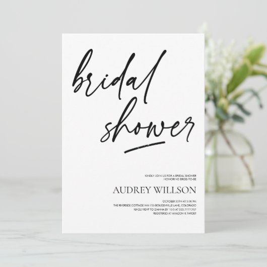 Black Minimalist Bridal Shower Invitation Kaart (Staand voorkant)