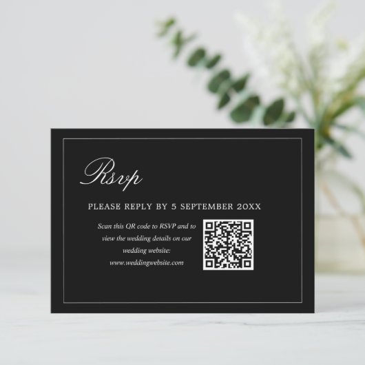 Black Minimalist QR Code RSVP Wedding Enclosure (Staand voorkant)
