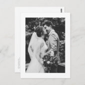 Black Minimalist Script Typography Weddenfoto Briefkaart (Voorkant / Achterkant)