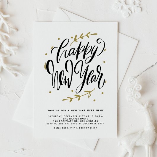 Black Modern Calligraphy and Wreath New Year Party Kaart