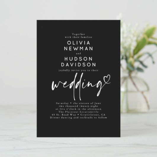 Black Modern Minimalist Heart Typography Wedding Kaart (Staand voorkant)