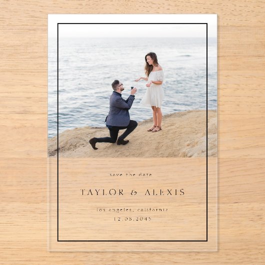 Black Modern Minimalist Lijst Foto Acryl Uitnodigingen (Voorkant)