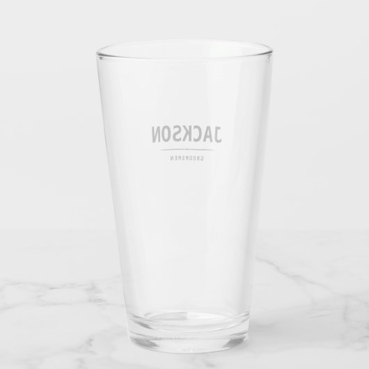Black Modern Simple Name Persoonlijke Groomsmen Glas (Achterkant)