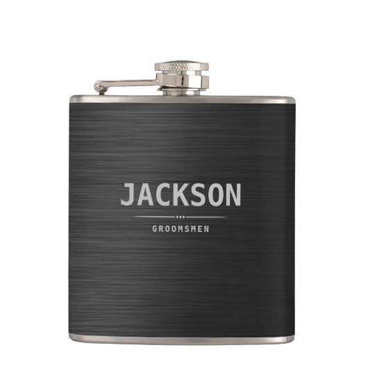 Black Modern Simple Name Persoonlijke Groomsmen Heupfles (Voorkant)