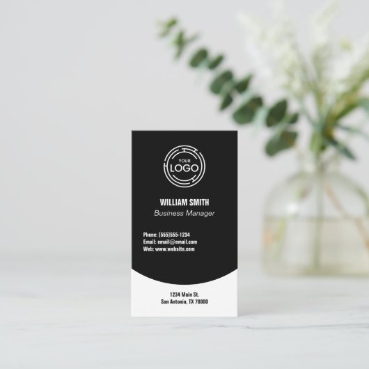 Black Modern Simple Visitekaartje (Staand voorkant)