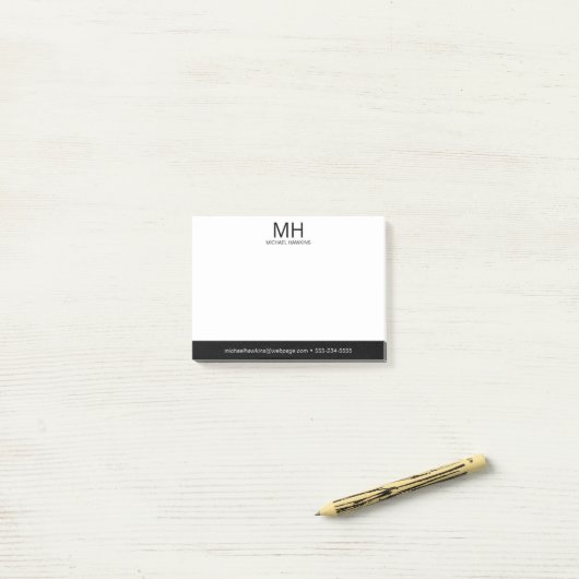 Black Monogrammed Mannen Post-it® Notes (Op bureau)
