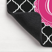 Black Moroccan Lattice Pattern Hot Pink Monogram Muismat (Hoek)