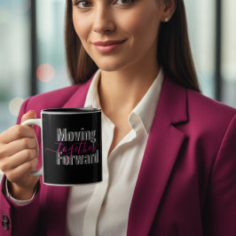 Black Moving Forward Together Typography Mug Tweekleurige Koffiemok