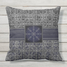 Black, Navy, Grey X's en O's Pattern Buitenkussen