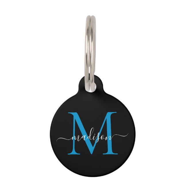 Black Ocean Blue Monogram Vrouwelijk Script Naam Huisdierpenning (Voorkant)