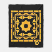 Black Ocher Pattern Monogram Fleece Blanket (Voorkant)