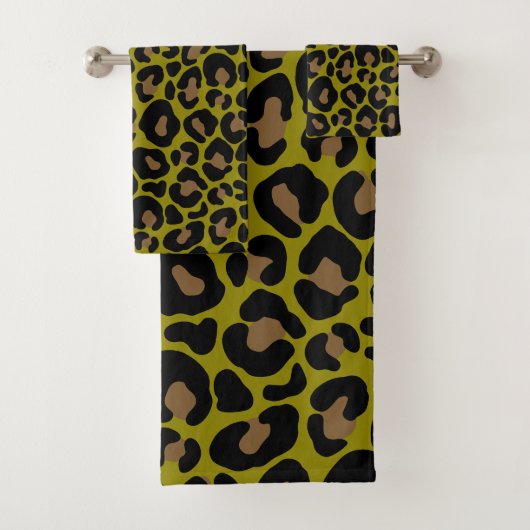 black &olive green Animal print leopard  Bad Handdoek (Insitu)